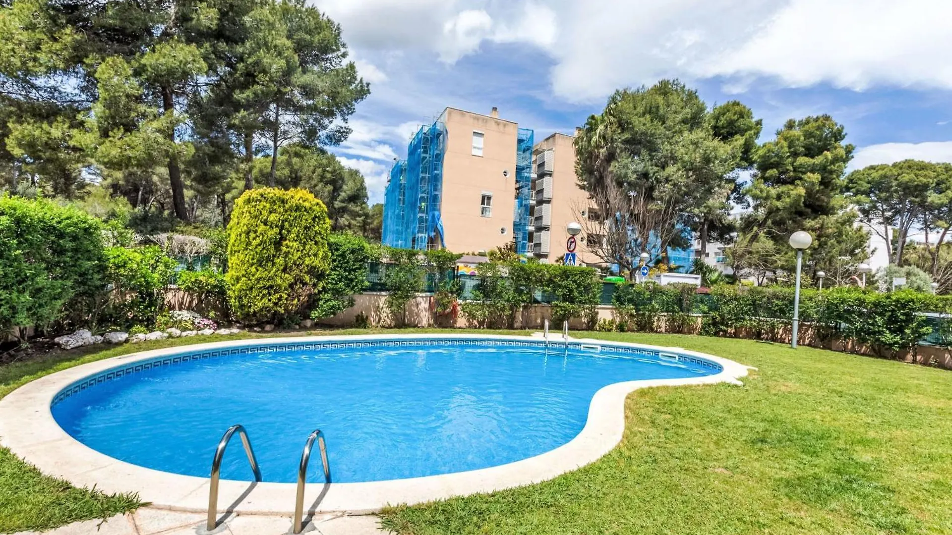 Apartment Bosc De La Montserrada By Interhome Salou